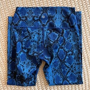 Lululemon Cropped Leggings | Size 8